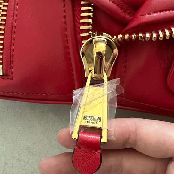 Moschino Red Leather Biker Jacket Clutch with Gold Chain - Picture 4 of 8